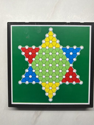 Magnetic board game with 4 games like new