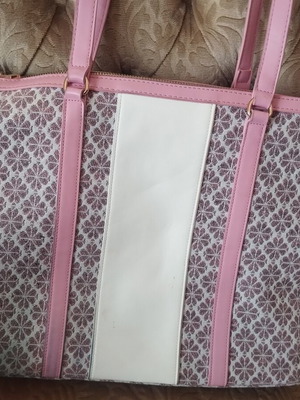 Τσάντα ώμου Bag-All σαν καινούργιο, απαλό ροζ με λευκές αποχρώσεις