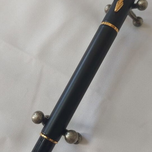 Parker Arrow pen black used