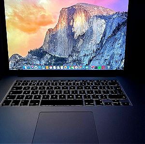 Apple MacBook Pro 10,1 (i7/8GB Ram/256GB SSD/15in Retina Display)