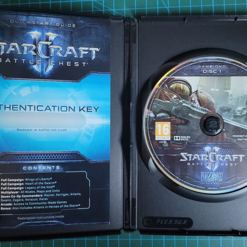 Starcraft II Battle Chest for PC like new without CD key