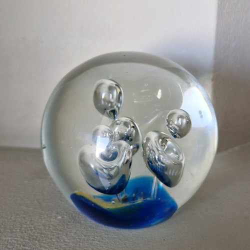 Vintage handmade paperweight like new made of blown glass