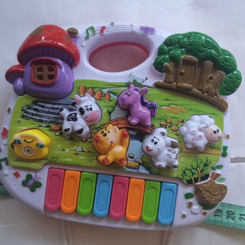 Musical toy like new