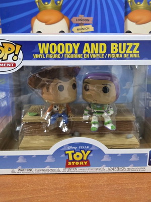 Funko Pop Disney Moments 1599 Toy Story Woody and Buzz new figure