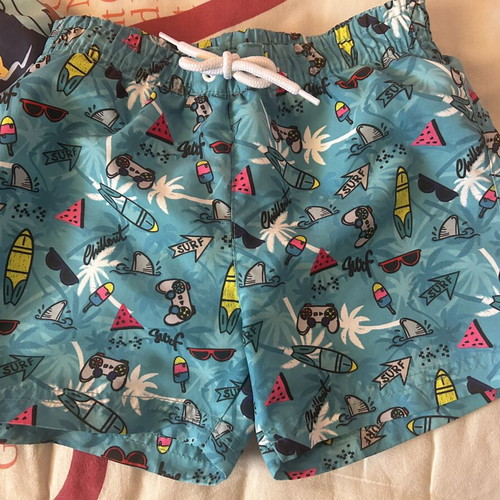 Boys' swimwear set with sun protection shirt H&M like new, ages 2-4