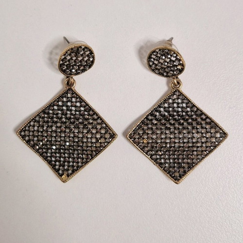 Dangling earrings new