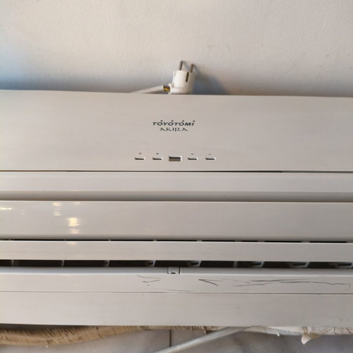 Toyotomi GAN/GAG-A180TR 18.600 BTU air conditioner used, full set