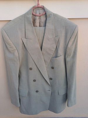 Мъжки италиански костюм Sergio Bacutti употребяван, цвят мента