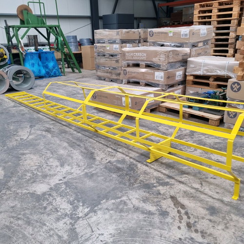 Exterior building ladder new, length 5750 mm