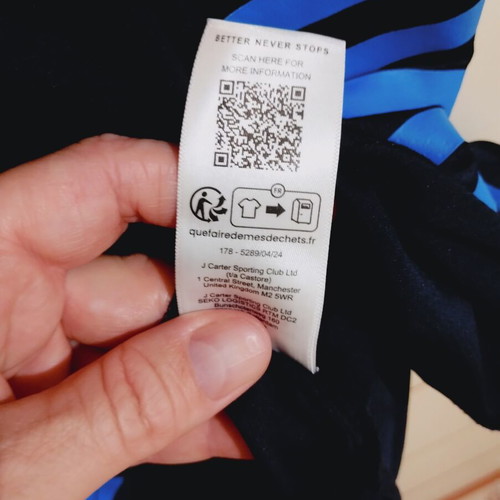 Red Bull Honda T-shirt like new, medium
