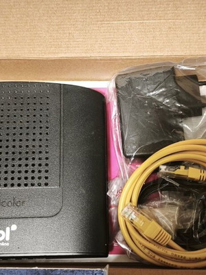 Technicolor TD5136v2 ADSL/ADSL2+ modem router used with HOL logo