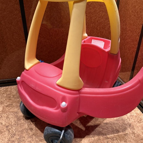 Little Tikes Cozy Coupe® kids ride-on car used