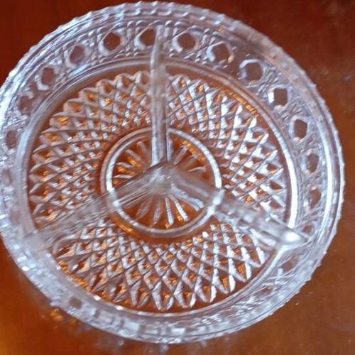 Kitchen items new, set with ice tray, tongs, nut bowl, and plates