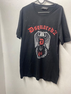 Dsquared2 men's t-shirt XL like new