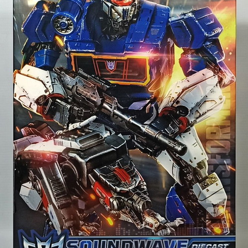 Soundwave AMK Pro Series Model Kit new with Ravage figure