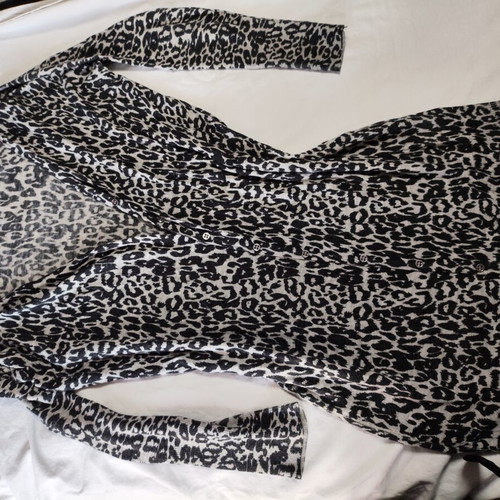 Cardigan large used, black and gray