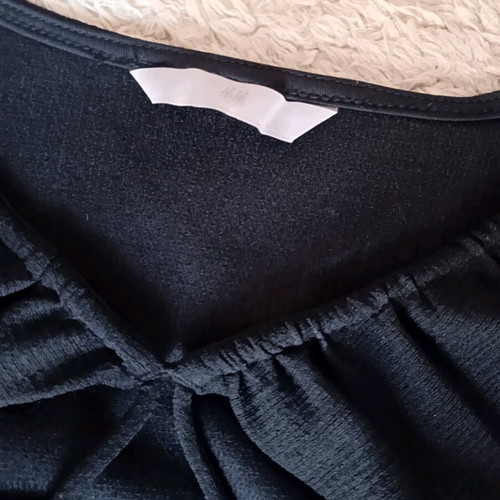 Black dress H&M like new, worn twice