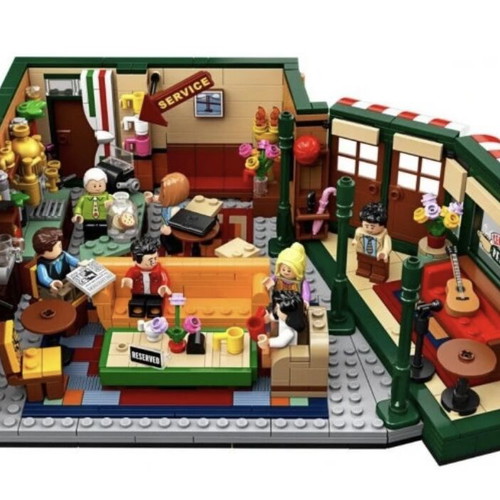 Lego 21319 FRIENDS television series collectible new