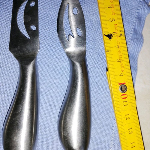 Cheese knives like new, set of 4 pieces 15 cm