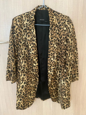 Zara Basic leopard jacket like new