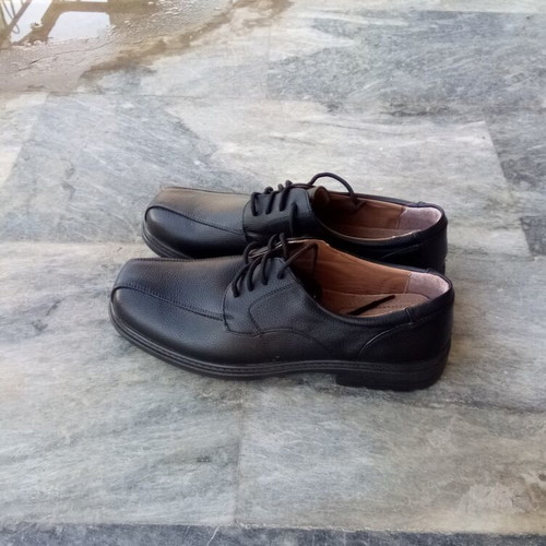 Men's shoes size 45