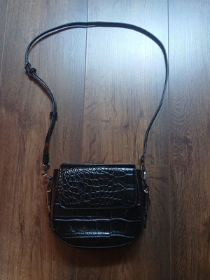 Zara mini shoulder bag croco texture black like new
