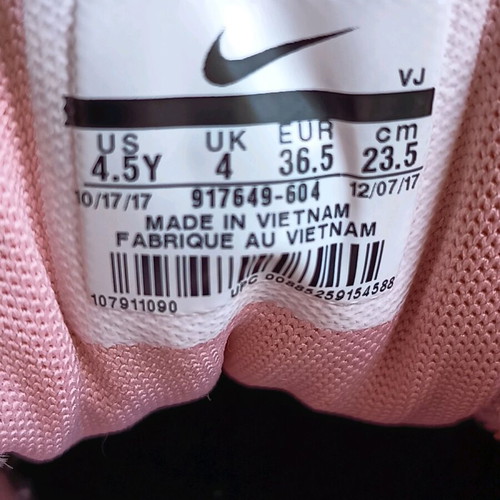 Nike Dualtone sport shoes size 36.5 like new