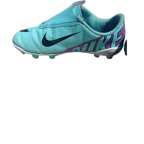 Nike football shoes used, size 31, in very good condition