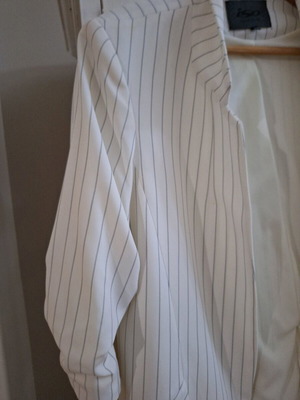 Iso jacket large beige like new