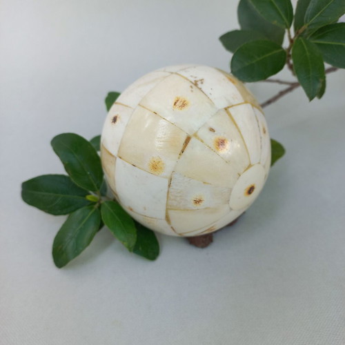 Ethnic vintage decorative spheres set, like new, handmade natural materials