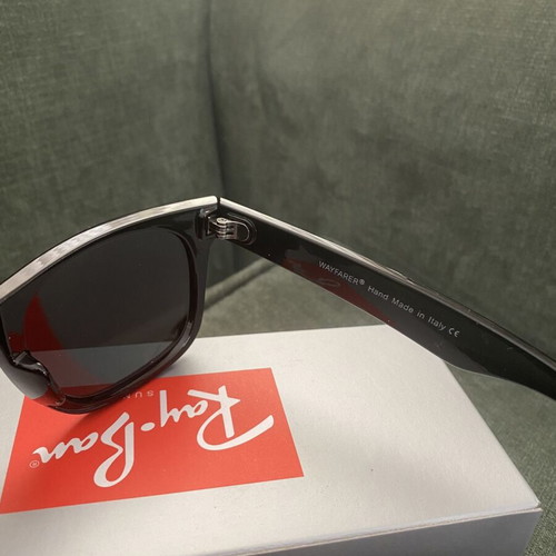 Rayban Wayfarer RB2140 sunglasses G15 new