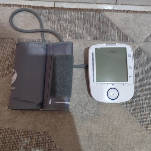 Sanitas blood pressure monitor