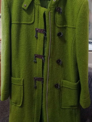 Wool Montgomery coat size 40 green used, like new