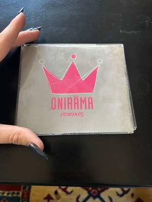 Onirama remixes CD μεταχειρισμένο με videoclips, θήκη σπασμένη
