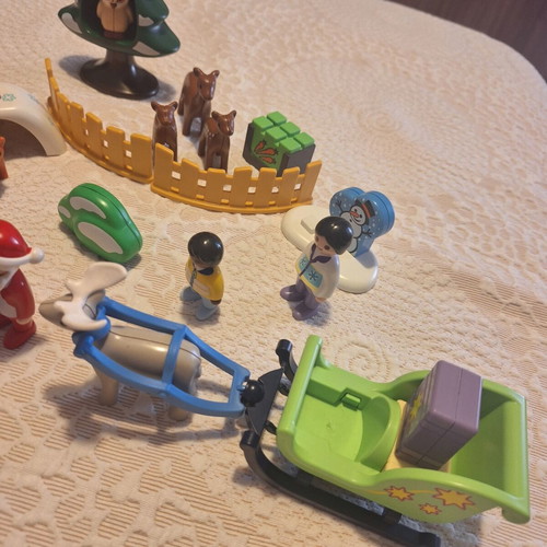 Playmobil 1-2-3 Christmas Calendar 9391 like new, Christmas in the Forest