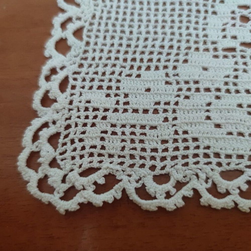 Set of 6 handmade cotton doilies, new