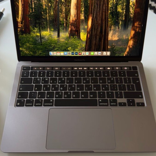 MacBook Pro 13" M1 2020 like new, 16GB RAM, 256GB SSD