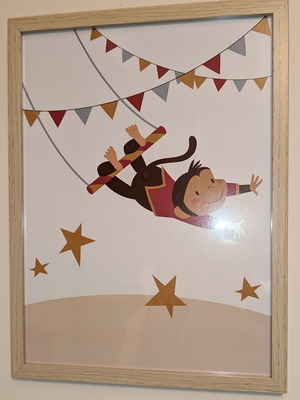 Children's frames set like new