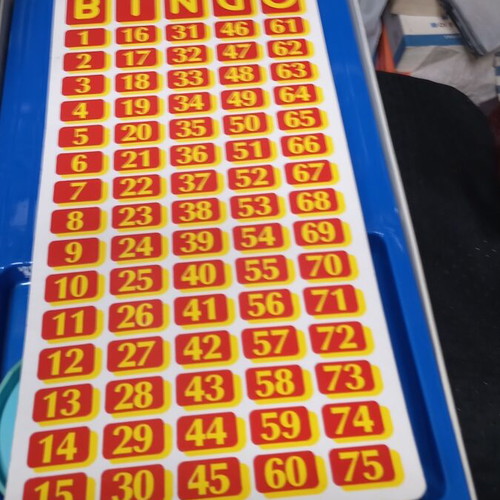 Super Bingo board game like new, classic for ages 7 to 97