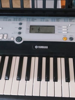 Yamaha keyboard used, fully functional