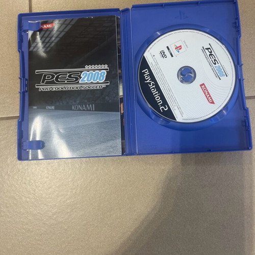 PES 2008 (PS2) like new, complete in box