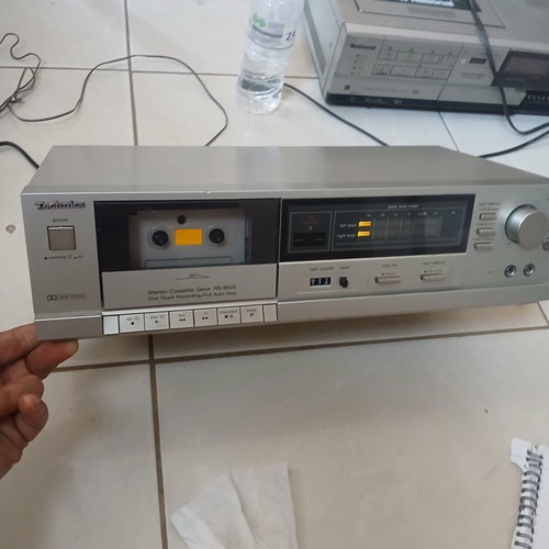 Technics PS 105 cassette player
