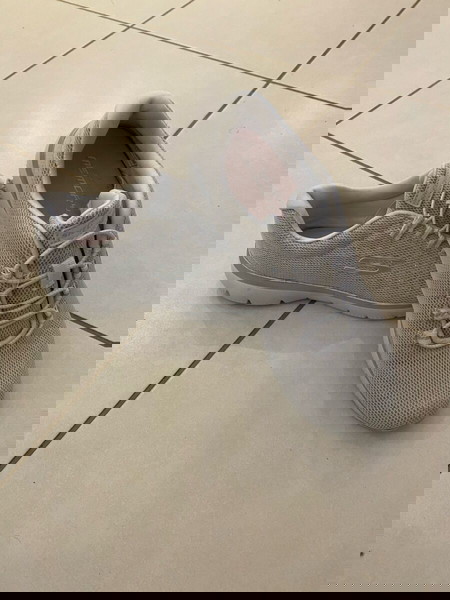 παπουτσια καινούργια αφόρετα Skechers