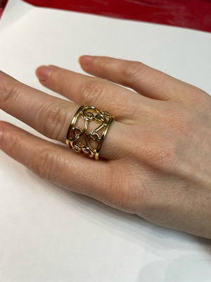 Faux ring used, white and gold, size 53/54
