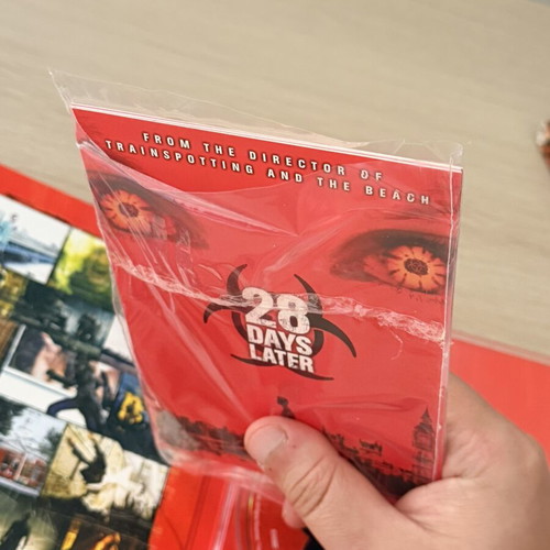 28 Days Later Collector’s Edition DVD used with complete comics set