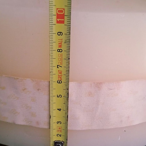 Candle log with 5 wicks used, 24x10cm