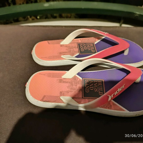 Rider children's flip-flops size 33 like new, multicolor