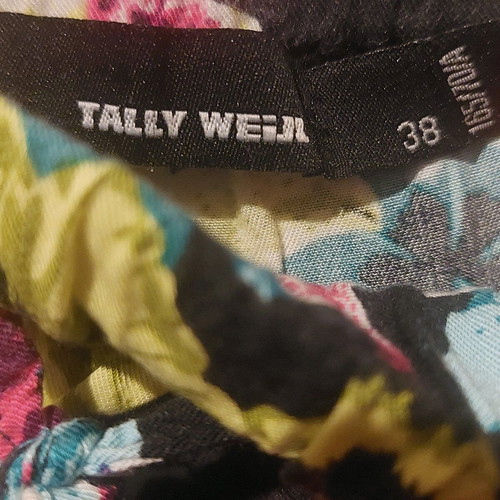 Tally Weijl colorful floral women's pants size Medium like new