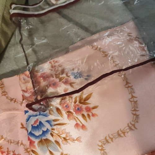 Set of two large pillowcases pink with floral design new