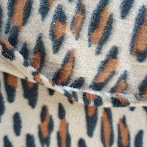 Leopard Throw Blanket like new, thin, 180x220 cm